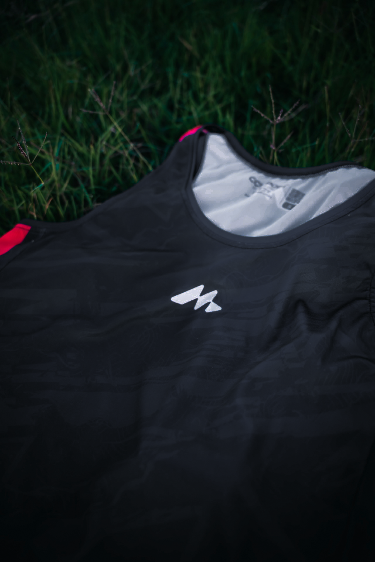 Miles Sleeveless – Athletic Cut